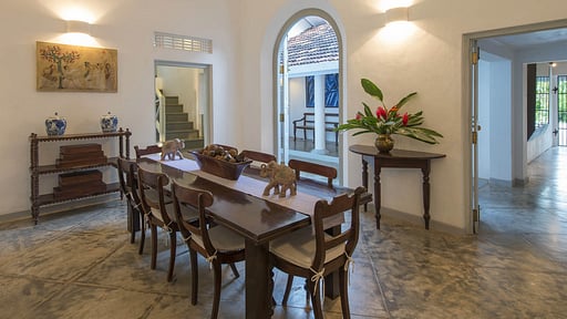 Villa Pooja Kanda Dining area