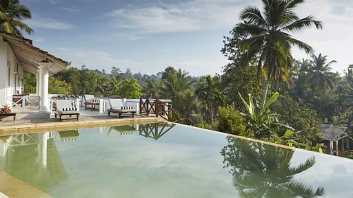 Villa Pooja Kanda Swimming pool