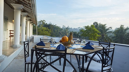 Villa Pooja Kanda Dining area