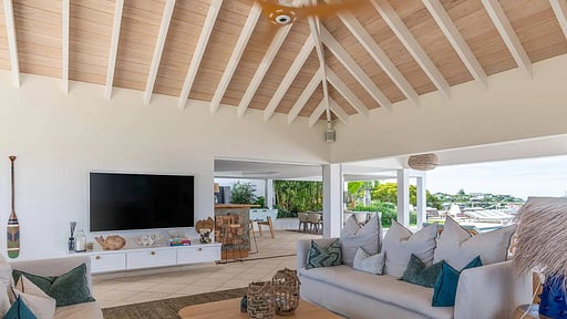 Villa Poppy Living room