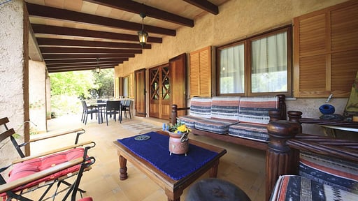 Villa Porqueres Terrace/Veranda