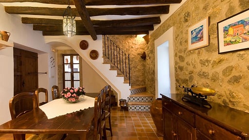 Villa Portland Обеденная зона