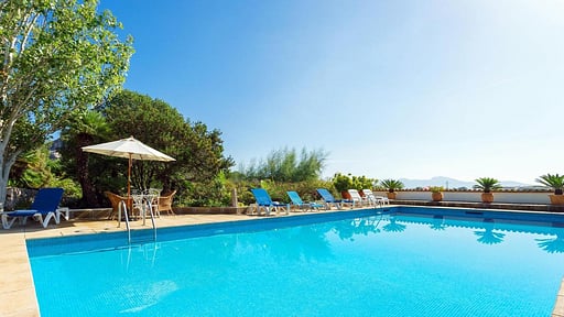 Villa Portland Бассейн