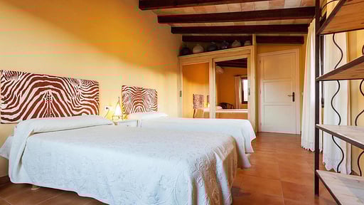 Pou dels Escarabats Спальня 1