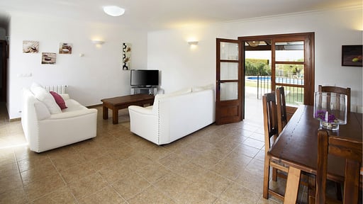 Villa Pou Den Brux Salón