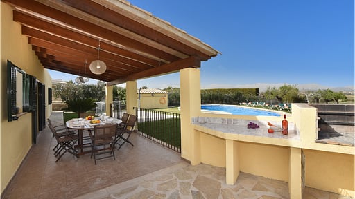 Villa Pou Den Brux Otros