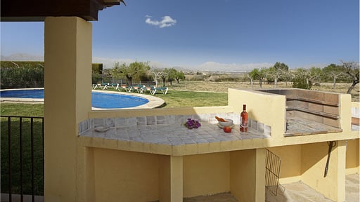 Villa Pou Den Brux Otros