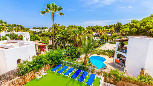 Villa Pou Tres Фото с дрона