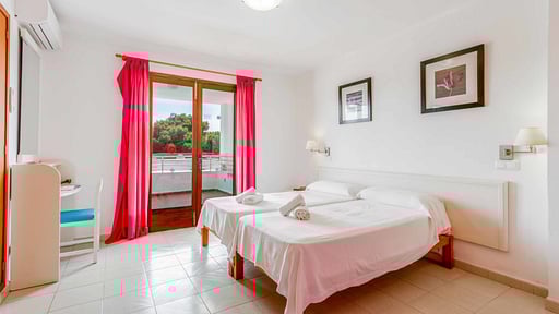 Villa Pou Tres Спальня 4