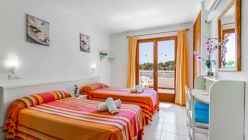 Villa Pou Tres Спальня 5