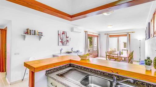 Villa Pou Uno Kitchen