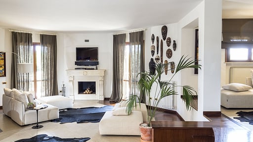 Profumo d'Oriente Living room