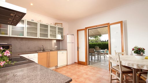 Villa Provenza Kitchen