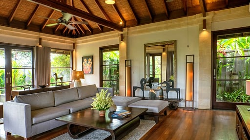 Villa Pulung Living room