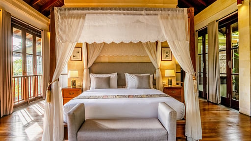 Villa Pulung Bedroom 1