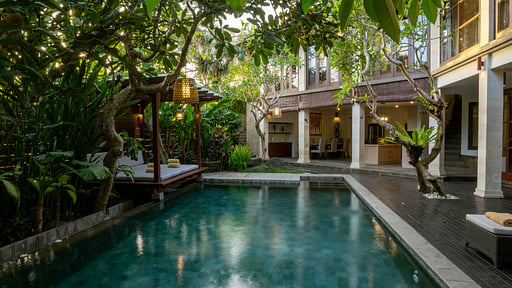 Villa Pulung Swimming pool