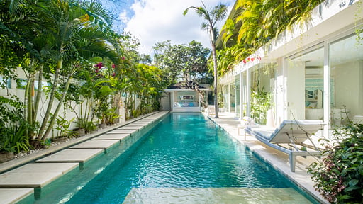 Villa Puro Blanco Swimming pool