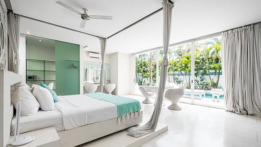 Villa Puro Blanco Bedroom 1