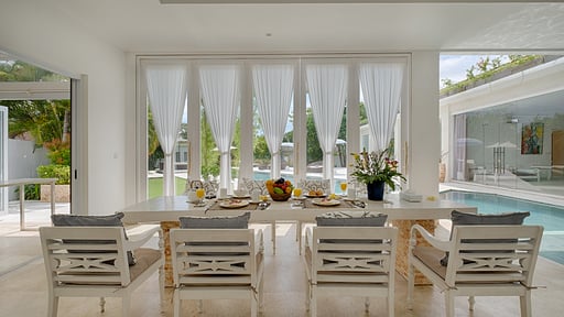 Villa Putih 1 Dining area