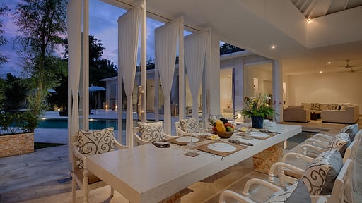 Villa Putih 1 Dining area