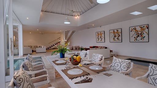 Villa Putih 1 Dining area
