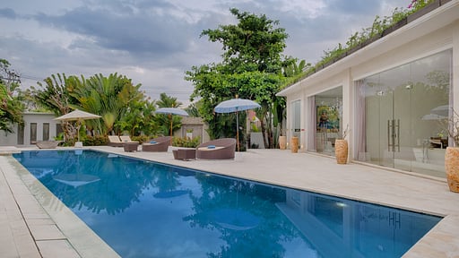Villa Putih 1 Swimming pool