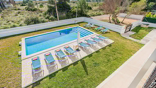 Villa Quiros 2 Swimming pool