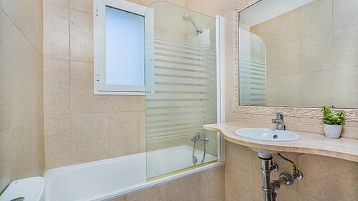 Villa Quiros 2 Bedroom 2