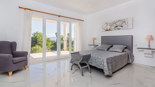 Villa Quiros 2 Bedroom 1