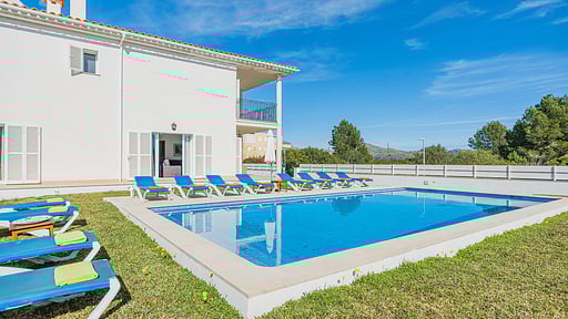 Villa Quiros 2 Swimming pool