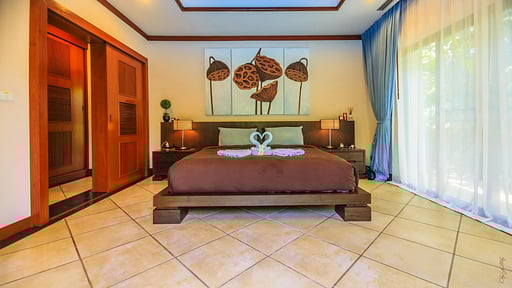 Villa Raas Bedroom 1