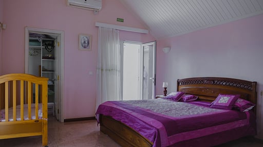Villa Radani Schlafzimmer 1