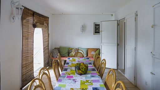 Villa Radani Essecke 2
