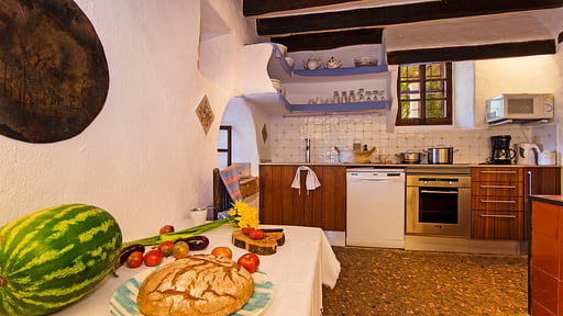 Villa Rafalet Kitchen
