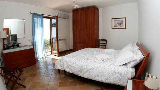 Villa Raffaella Camera da letto 1