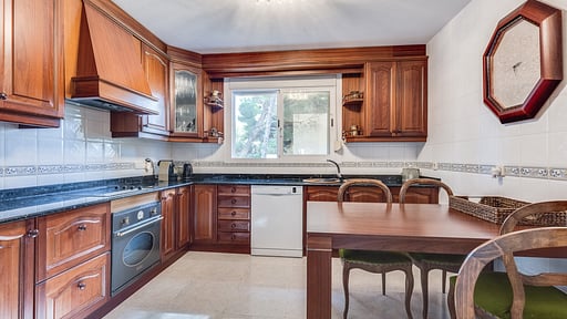 Villa Ran De Mar Кухня