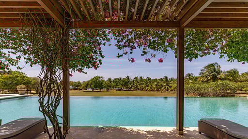 Villa Ranawara Zwembad