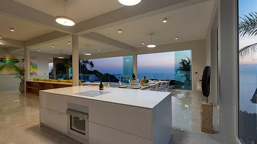 Villa Ray Kitchen