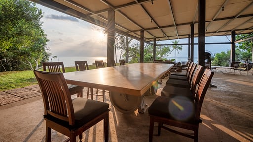 Villa Red Cliffs Terrace/Veranda