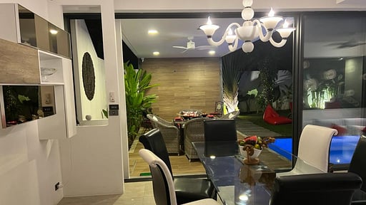 Villa Red Kiss Zona pranzo