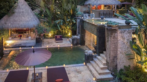 Villa Red Palms Swimming pool 1