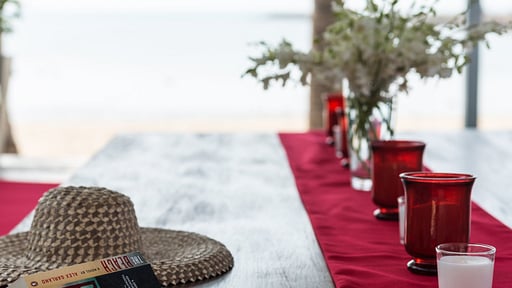 Villa Red Dining area