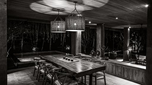 Villa RedDoor Dining area