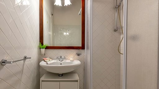 Villa Regina Bedroom 3