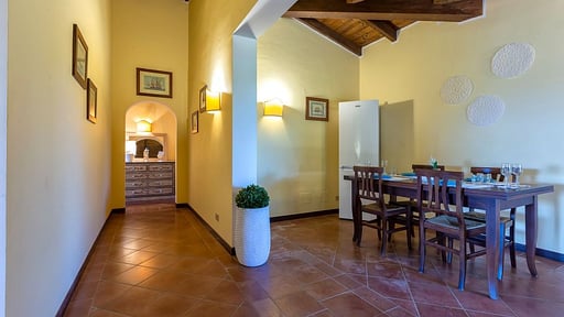 Villa Regina Dining area