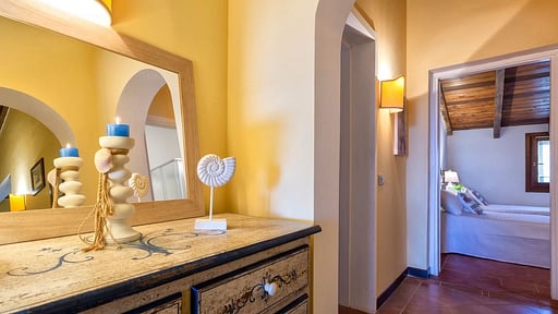 Villa Regina Bedroom 1