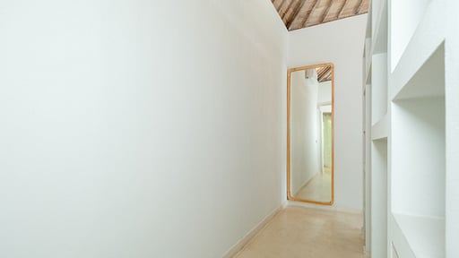 Villa Reina Bedroom 1
