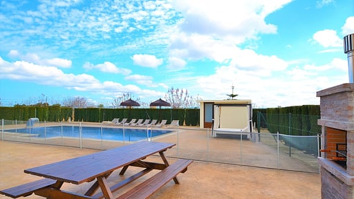 Villa Son Ferragut BBQ equipment