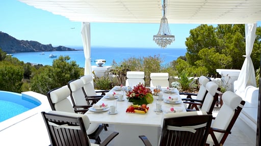 Villa Rica Dining area