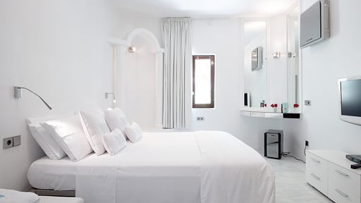 Villa Rica Bedroom 1